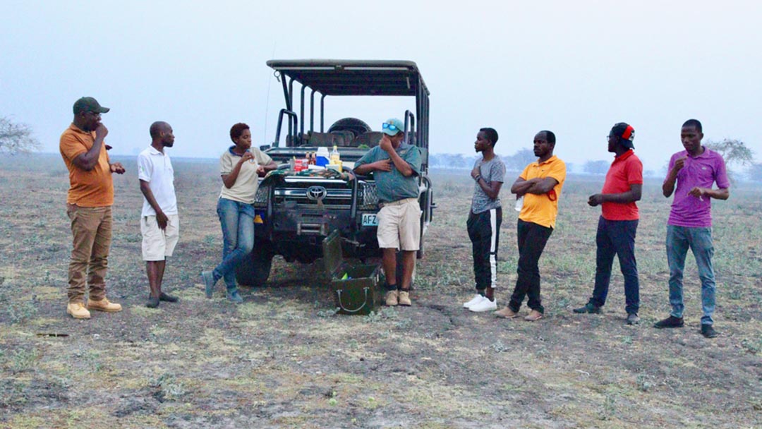 Community Radio journalists from the districts of Gorongosa, Nhamatanda and Cheringoma visit Gorongosa National Park 