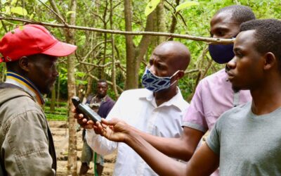 Community radio journalists visit the Park.