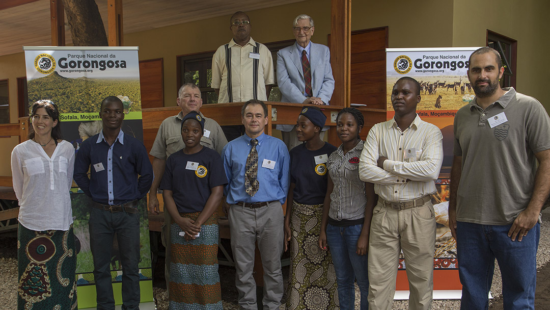 Ed Wilson with members of the Gorongosa Park science and conservation teams during the opening of the  E.O. Wilson Biodiversity Laboratory in 2014. 